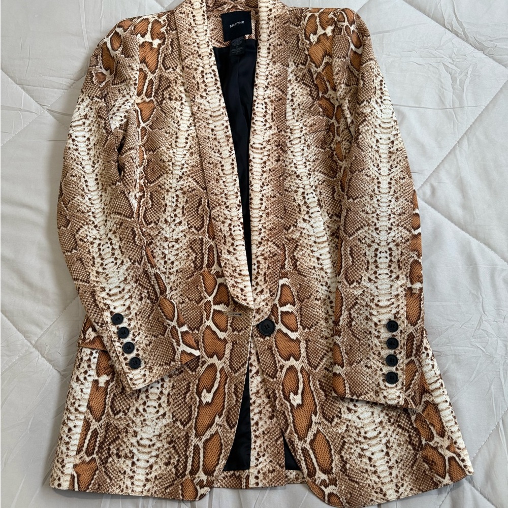 Stunning Smythe Snake Print Blazer